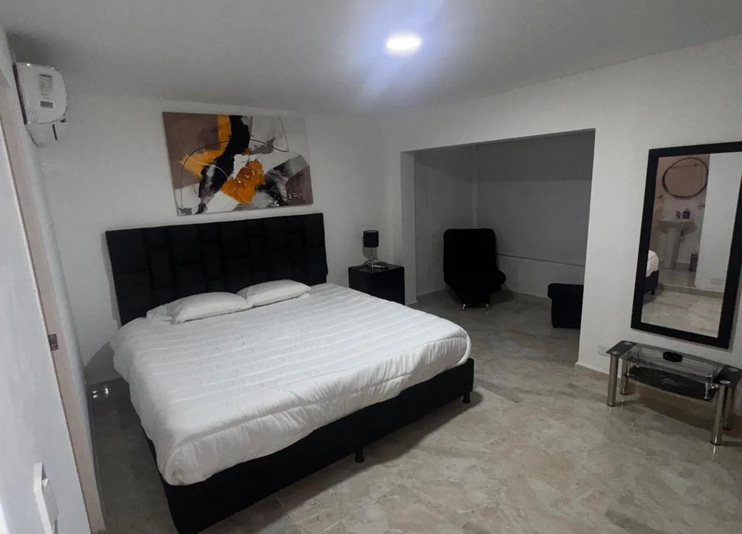 Hotel Asia El Poblado Медельин 4*,  Колумбия