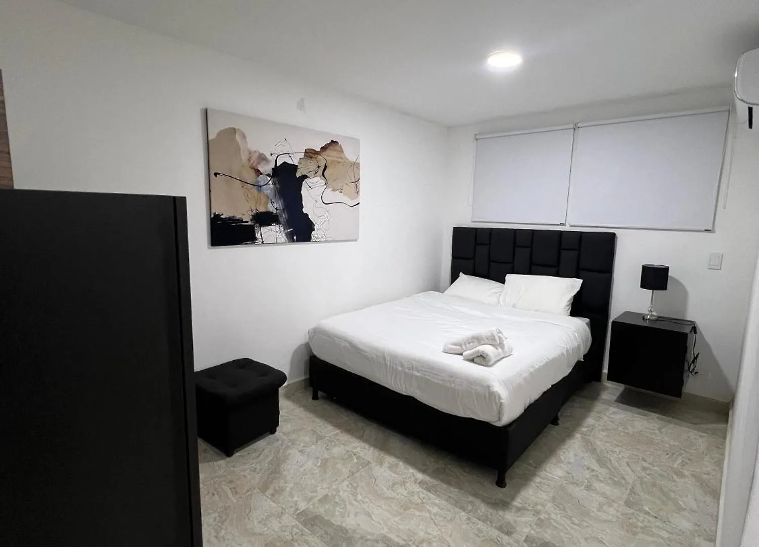 Hotel Asia El Poblado Медельин 4*,